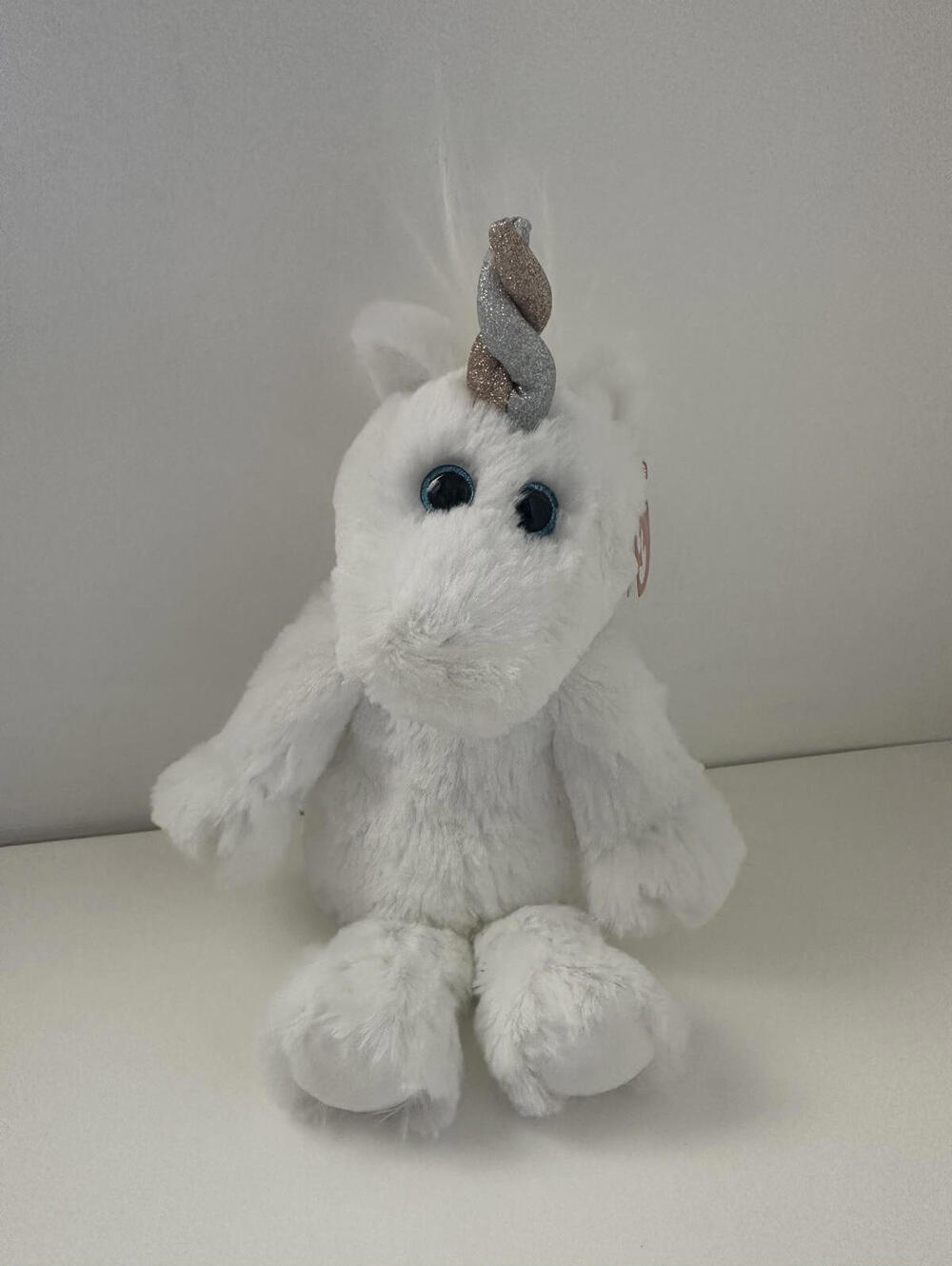 Ty Cuddlys Collection “Agnus” the Unicorn (8 inch)